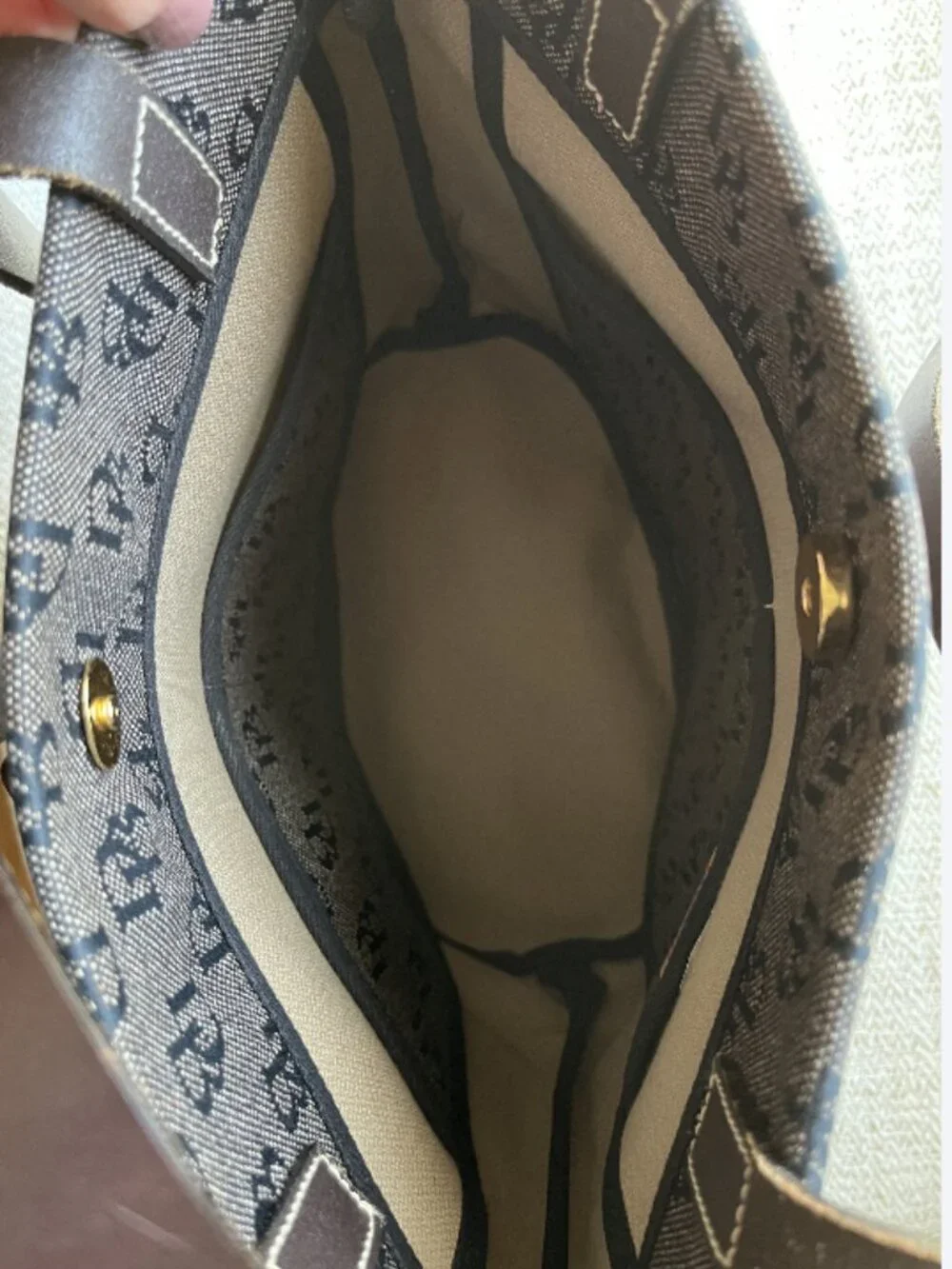 Dooney & Bourke signature monogram bucket tote